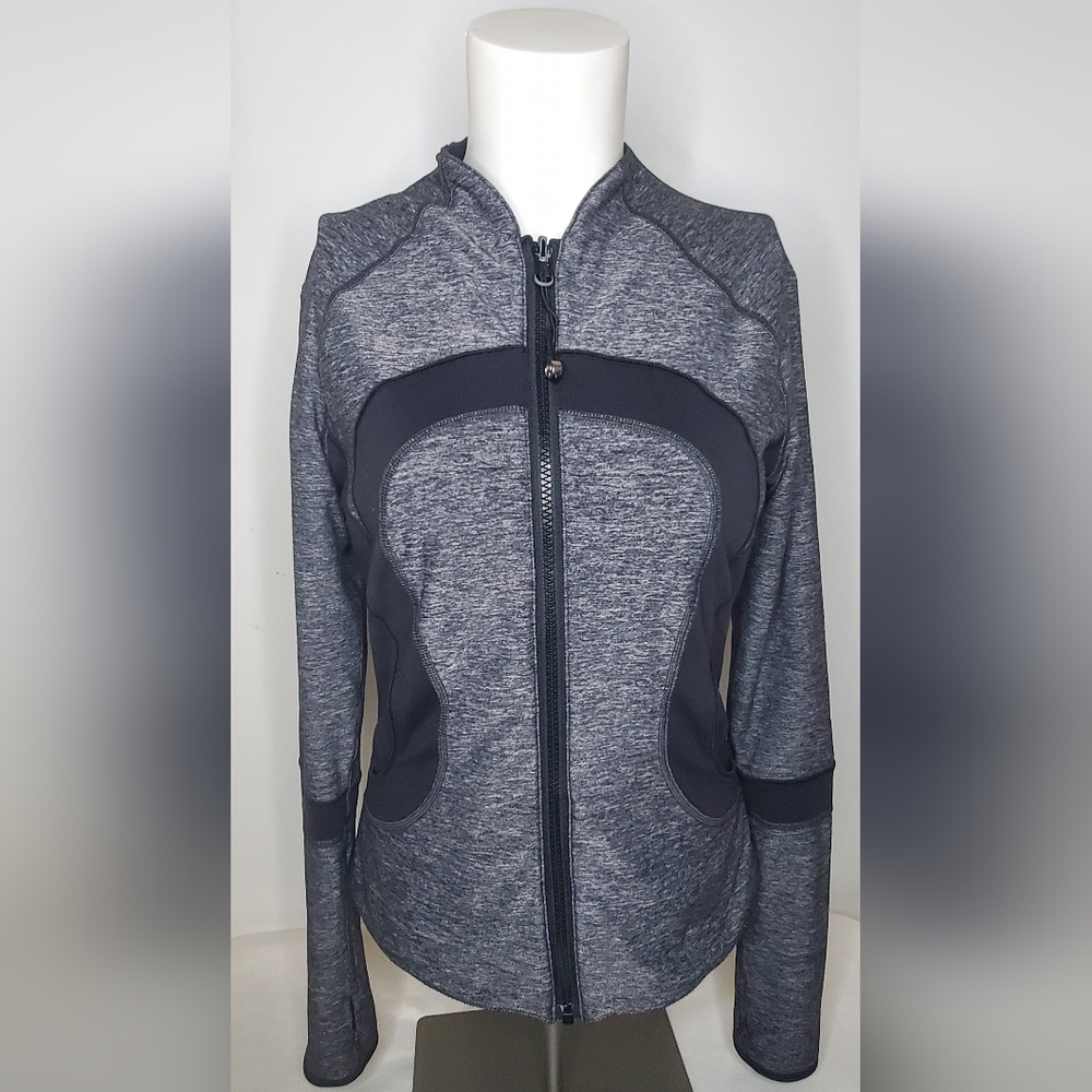 Lululemon Size 6 Zip-Up Jacket In Black - Picture 2 of 13